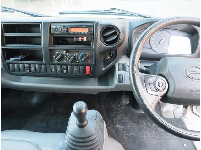 HINO DUTRO 2020 Image 31