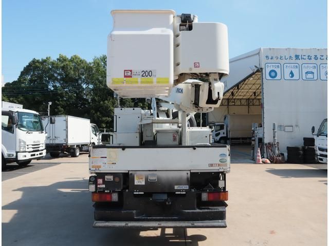 HINO DUTRO 2017 Image 31