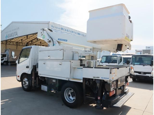 HINO DUTRO 2017 Image 31