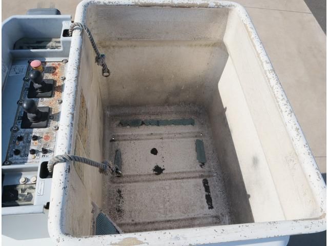 HINO DUTRO 2017 Image 31