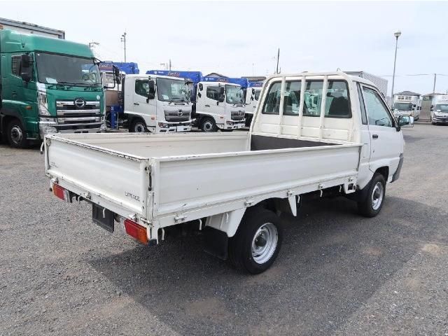 TOYOTA TOYOACE 2006 Image 31