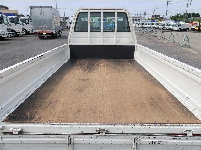 TOYOTA TOYOACE 2006 Image 31