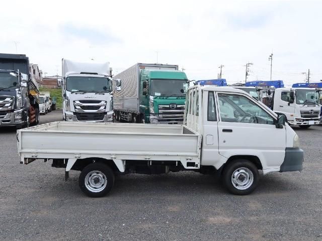 TOYOTA TOYOACE 2006 Image 31