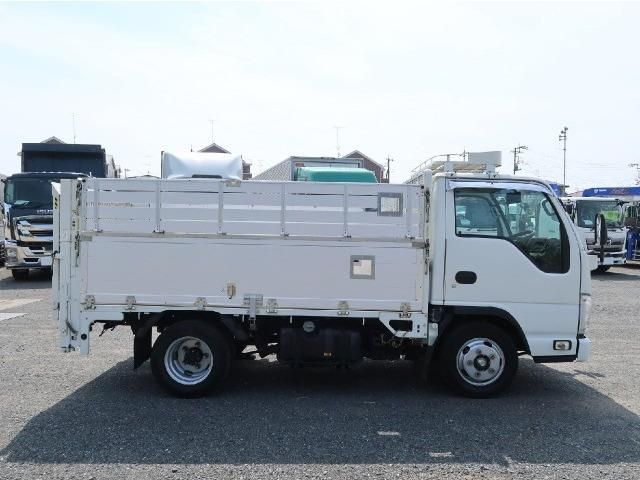 ISUZU ELF 2017 Image 31