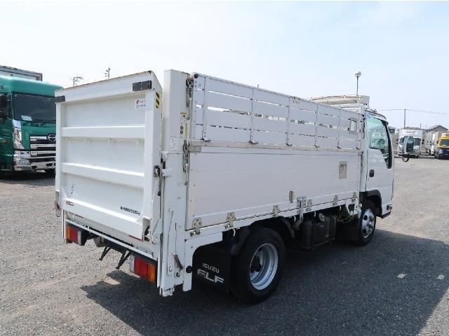 ISUZU ELF 2017 Image 31