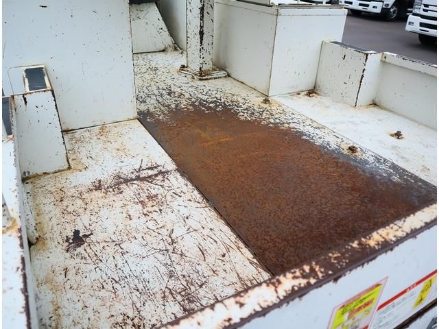 HINO DUTRO 2017 Image 31