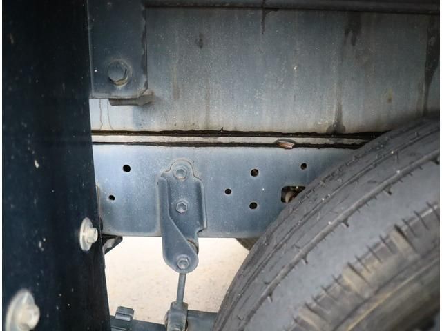 HINO DUTRO 2017 Image 31