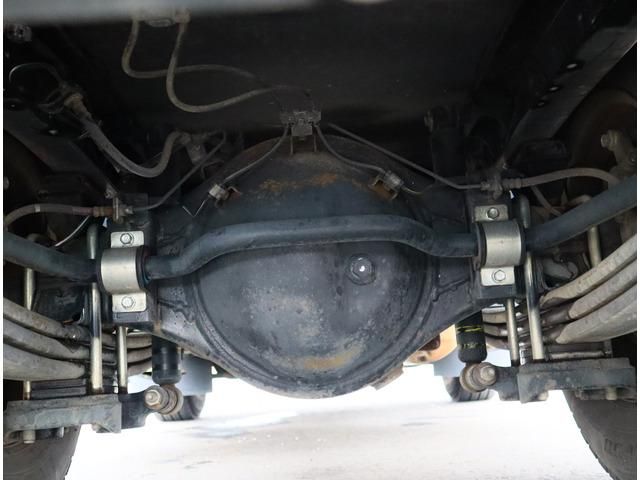 HINO DUTRO 2017 Image 31