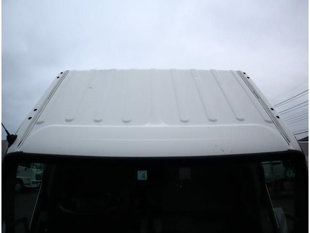 HINO DUTRO 2017 Image 31