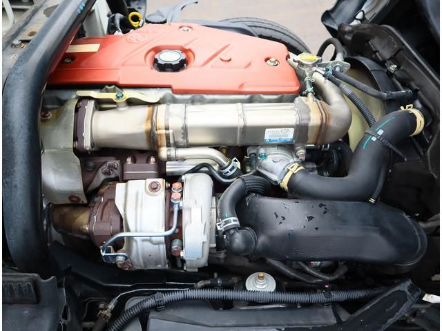 HINO DUTRO 2017 Image 31