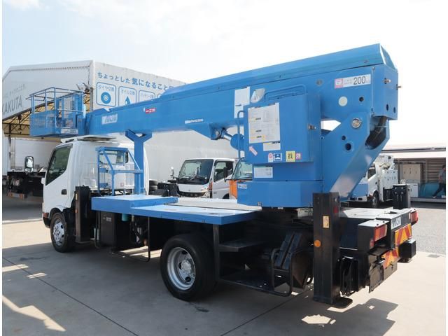 HINO DUTRO 2012 Image 31