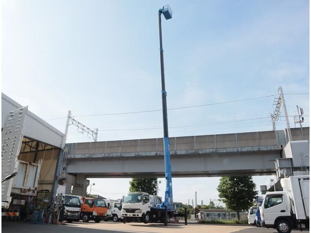 HINO DUTRO 2012 Image 31