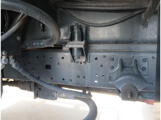 HINO DUTRO 2012 Image 31