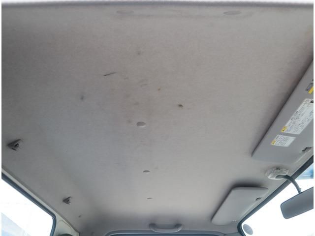 HINO DUTRO 2012 Image 31