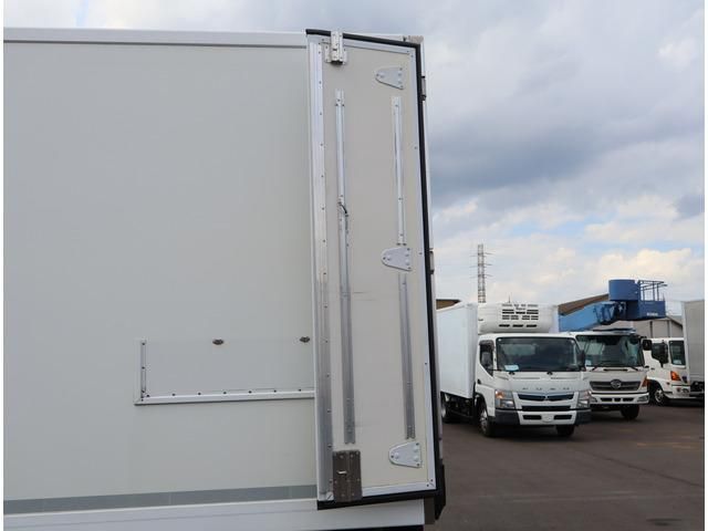 ISUZU ELF 2020 Image 31