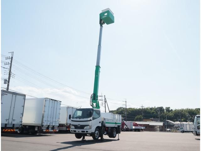 HINO DUTRO 2009 Image 31