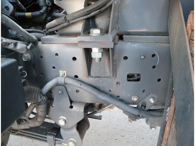 HINO DUTRO 2009 Image 31