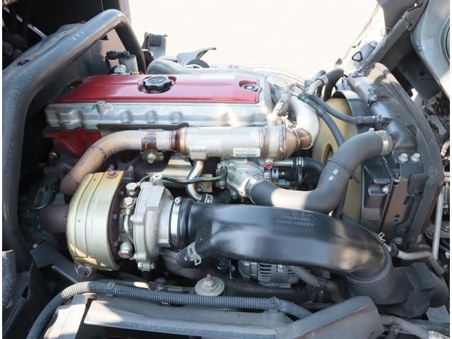 HINO DUTRO 2009 Image 31