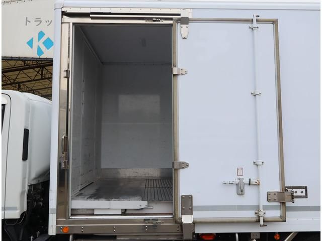 ISUZU ELF 2018 Image 31