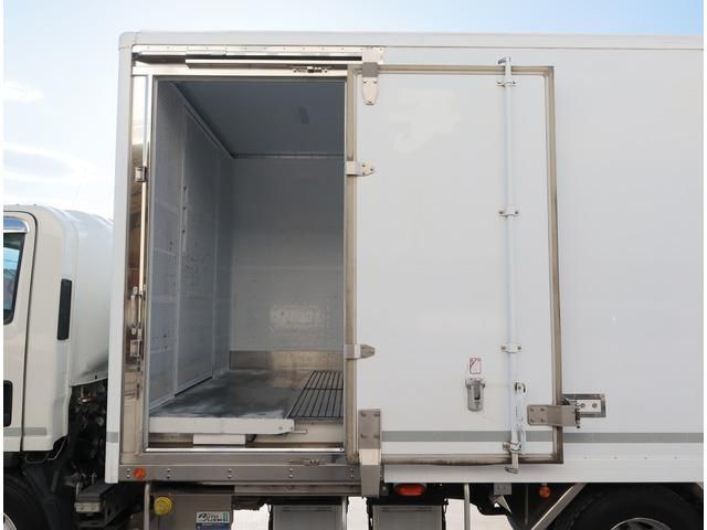 ISUZU ELF 2018 Image 31