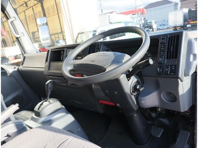 ISUZU ELF 2018 Image 31