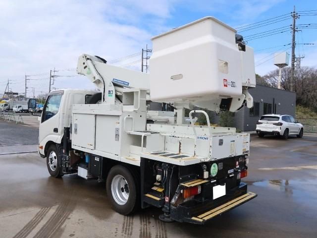 HINO DUTRO 2016 Image 31