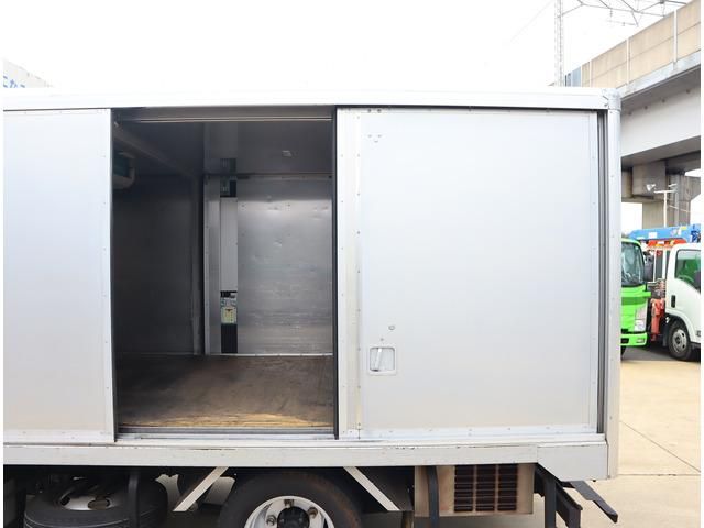 MITSUBISHI CANTER 2019 Image 31