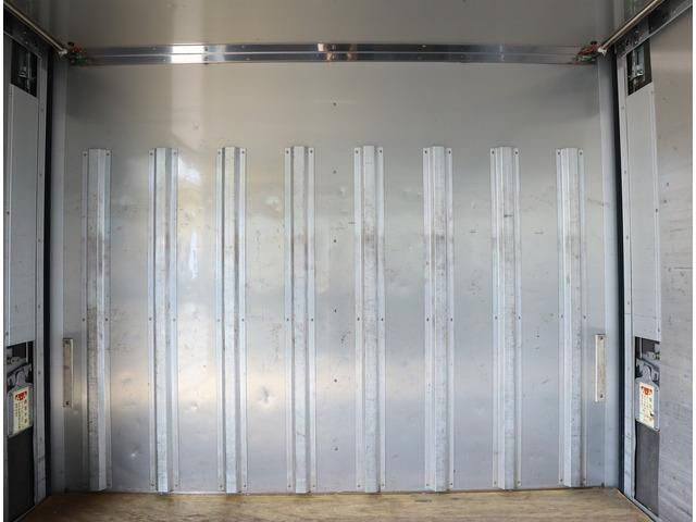 MITSUBISHI CANTER 2019 Image 31