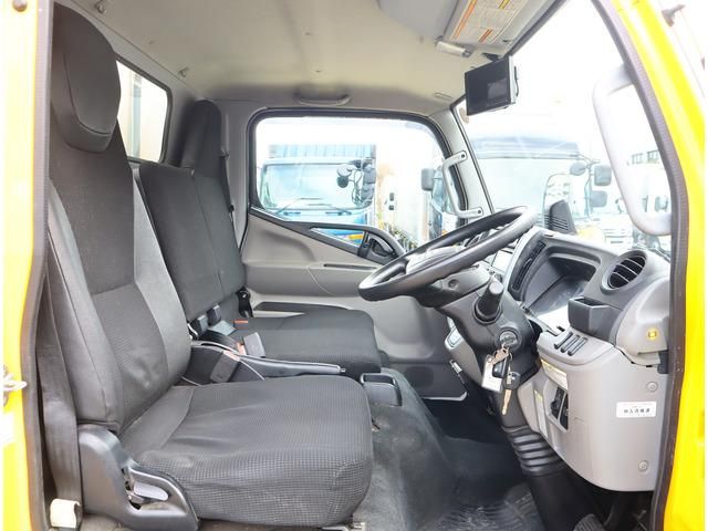 MITSUBISHI CANTER 2019 Image 31