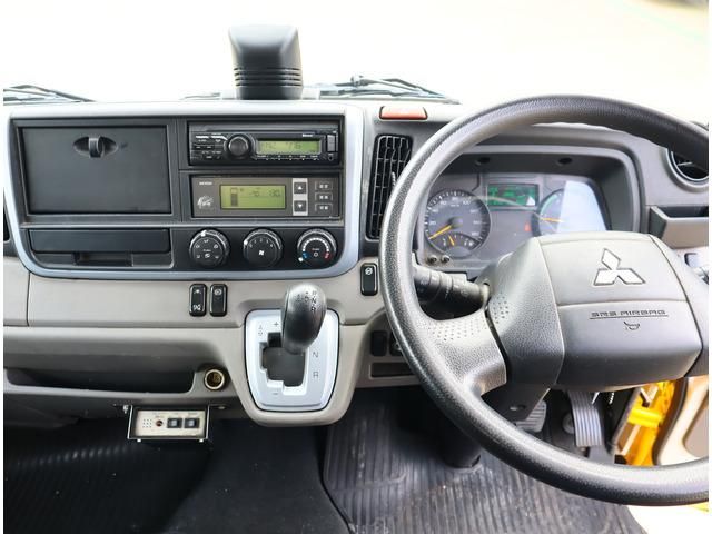 MITSUBISHI CANTER 2019 Image 31