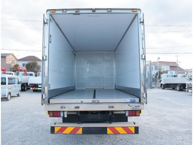 ISUZU ELF 2018 Image 31