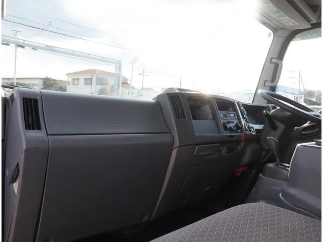 ISUZU ELF 2018 Image 31