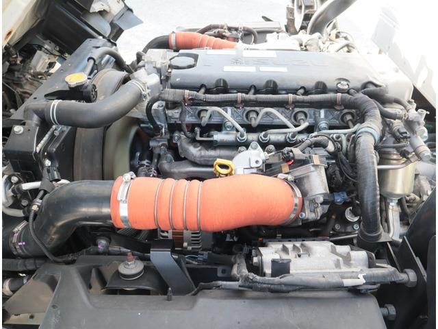 ISUZU ELF 2018 Image 31