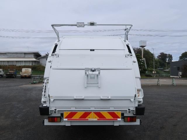 ISUZU FORWARD 2012 Image 31