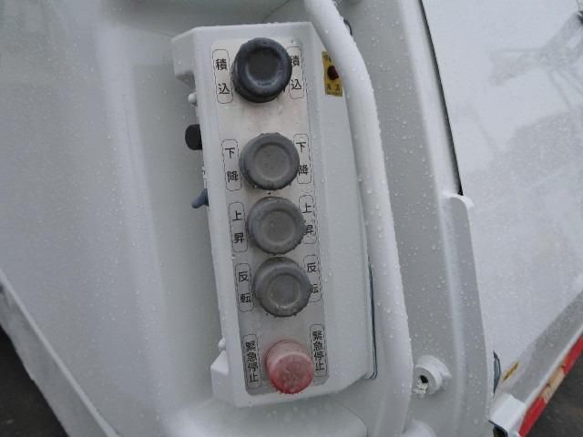 ISUZU FORWARD 2012 Image 31