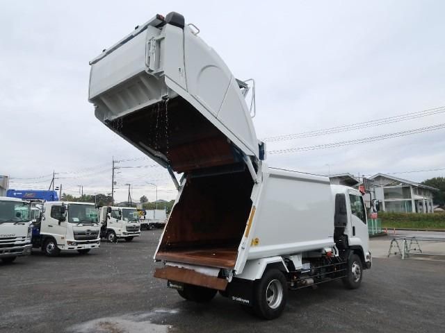 ISUZU FORWARD 2012 Image 31