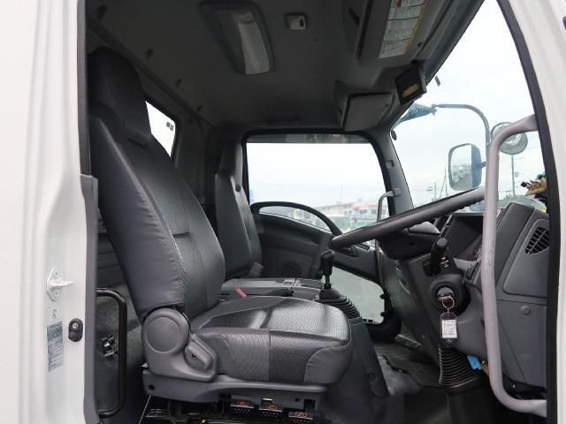 ISUZU FORWARD 2012 Image 31