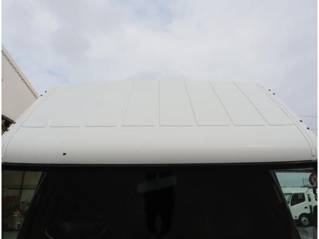 MITSUBISHI CANTER 2017 Image 31