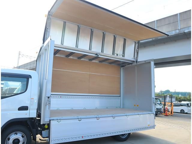 MITSUBISHI CANTER 2023 Image 31