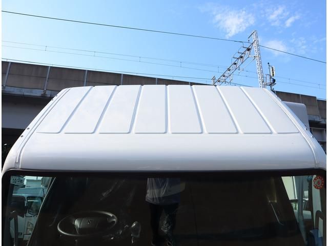 MITSUBISHI CANTER 2023 Image 31