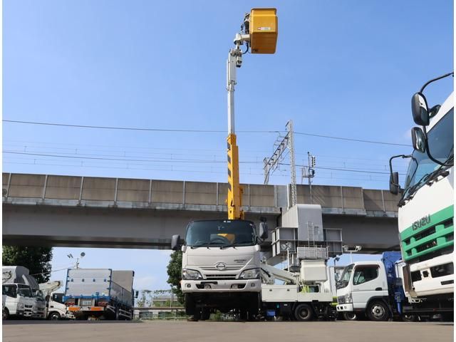 HINO DUTRO 2016 Image 31