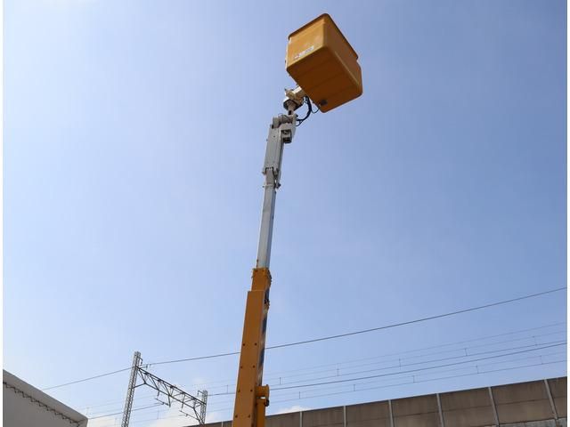 HINO DUTRO 2016 Image 31