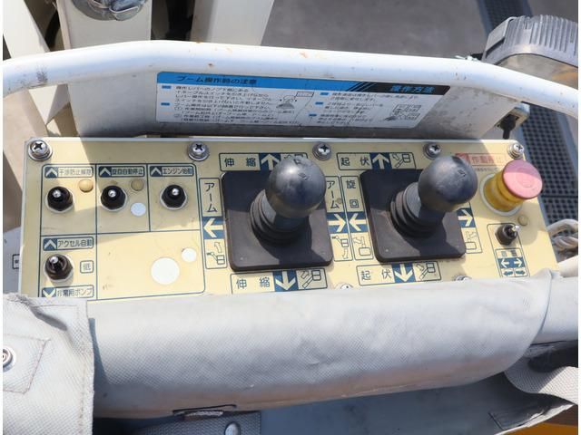 HINO DUTRO 2016 Image 31