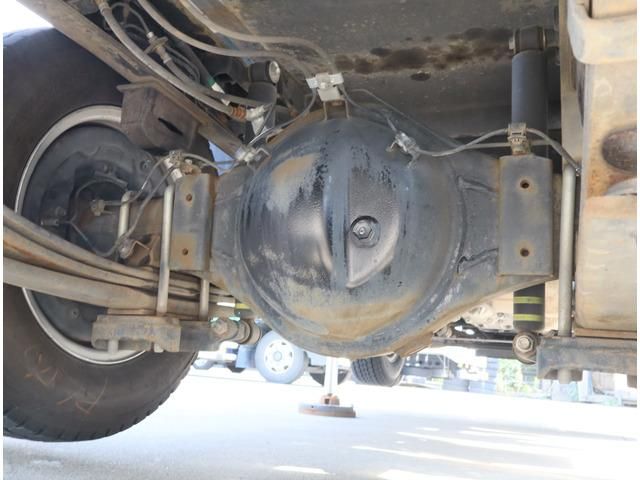 HINO DUTRO 2016 Image 31