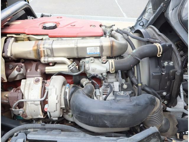 HINO DUTRO 2016 Image 31