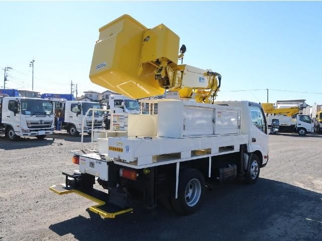 HINO DUTRO 2014 Image 31