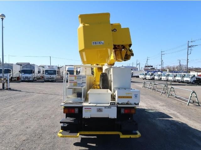 HINO DUTRO 2014 Image 31