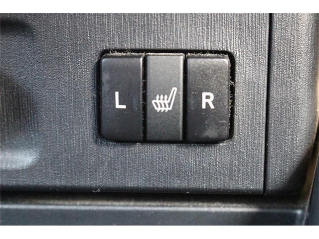 TOYOTA PRIUS ALPHA 2016 Image 31