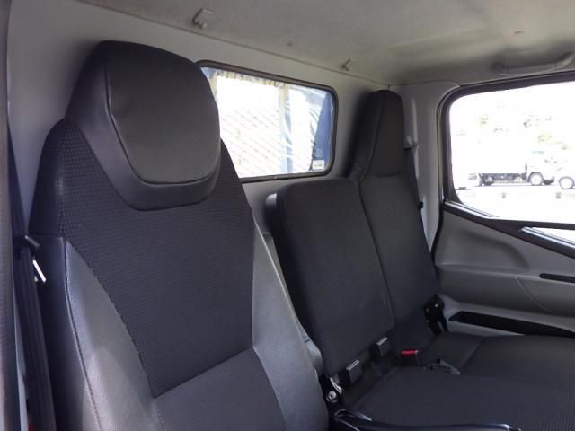 MITSUBISHI CANTER 2016 Image 31