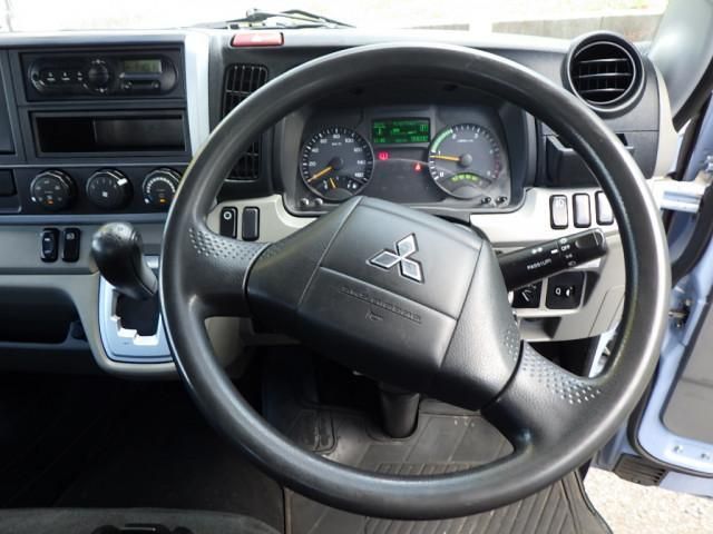 MITSUBISHI CANTER 2016 Image 31